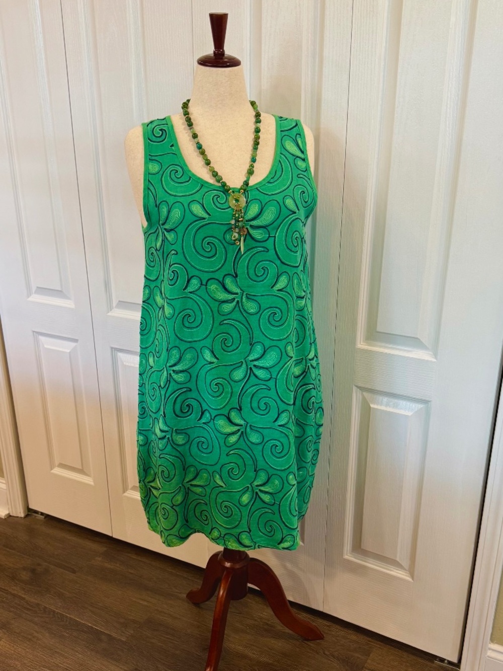 Woman's, Size L, Linen Dress by Vasna, Made in Italy, Green & Navy Embroidery